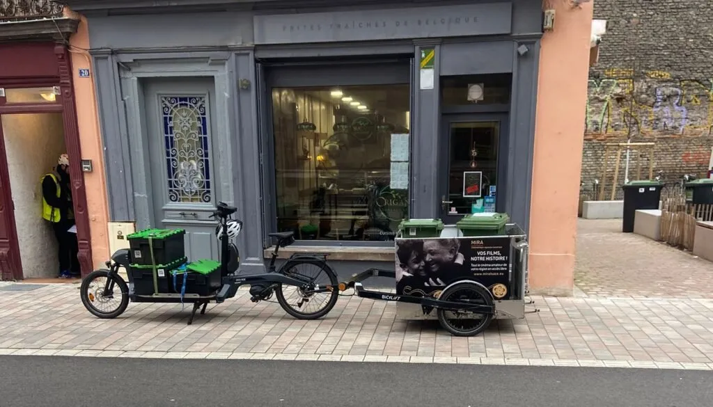 Campagne de vélos publicitaires LCDG pour Le Mira