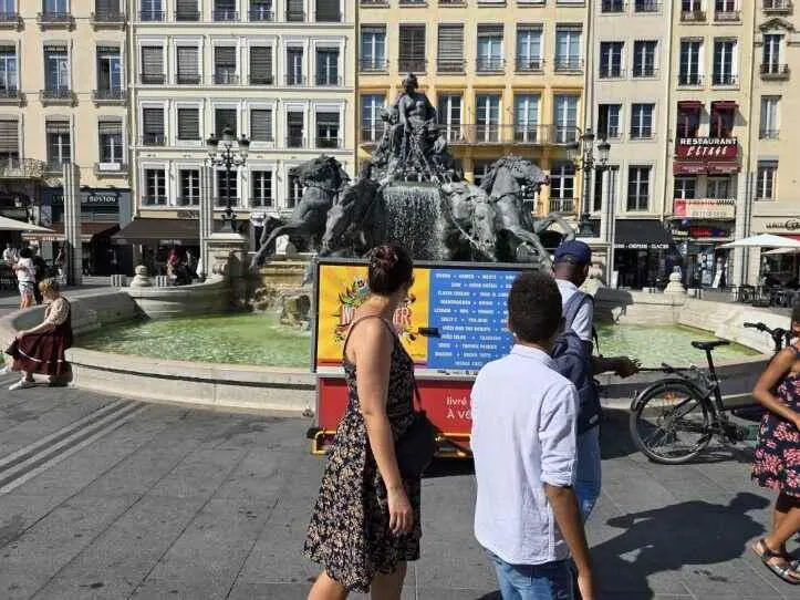 Campagne de vélos publicitaires LCDG pour Woodstower